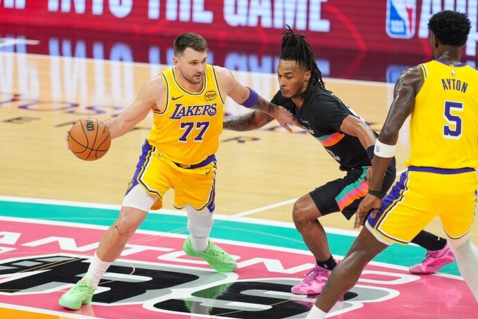 1450adb6ad7f1240b38a4637ad45fdb4